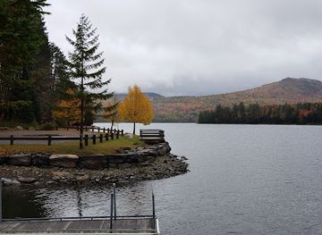 vermont/molly-falls-state-park/bar/molly-s-pond-boat-launch
