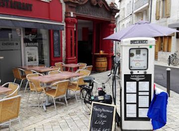 france/poitou-charentes/bar/le-garage-bar