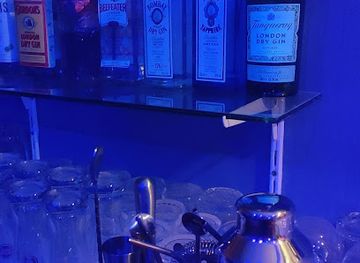 sao-tome-and-principe/praia-piscina/bar/confidencial-gin-lover-s