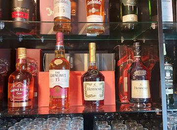 south-africa/zululand/bar/bluemoon-lounge-bar-restaurant