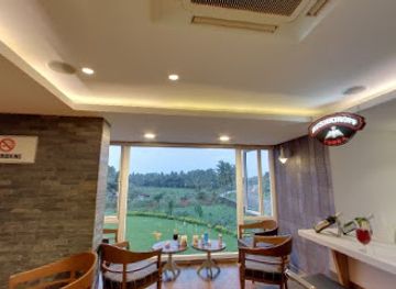 india/goa/bar/aqua-bar