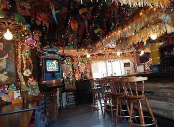 pennsylvania/allegheny-national-forest/bar/bob-s-garage