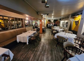 south-africa/pretoria/menlyn/bar/hillside-tavern