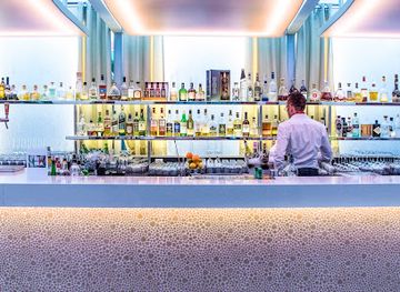 switzerland/lake-geneva-region/bar/n-vy-bar