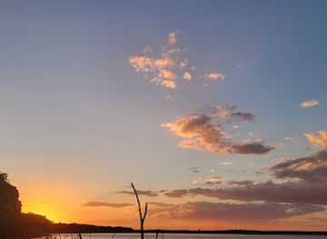 kansas/cedar-bluff-state-park/bar/cedar-bluff-reservoir