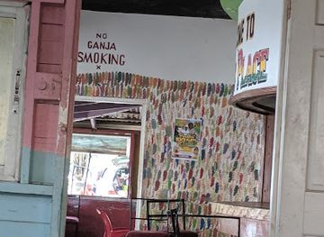 jamaica/port-maria/bar/solo-s-place