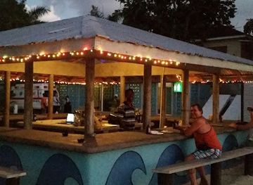jamaica/negril-area/bar/dru-s-bar-grill