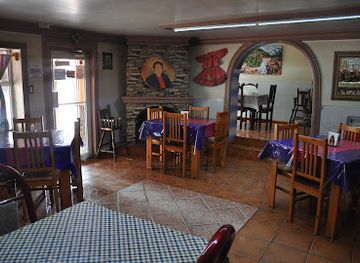 mexico/copper-canyon/bar/restaurant-lupita