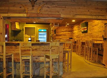 cabo-verde/santa-maria-beach/bar/saloon-snack-bar