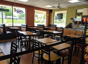 kansas/tallgrass-prairie-national-preserve/bar/subway