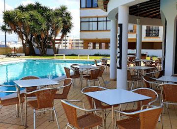 portugal/portimao/bar/deck-pool-bar
