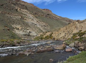 chile/magallanes-and-chilean-antarctica-region/bar/rio-baguales