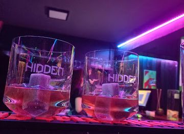 argentina/el-calafate/bar/hidden-bar