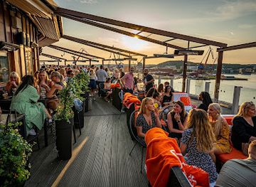sweden/hemavan/bar/taket-rooftop-bar