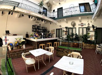 romania/banat/bar/coco