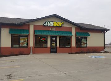 nebraska/eugene-t-mahoney-state-park/bar/subway