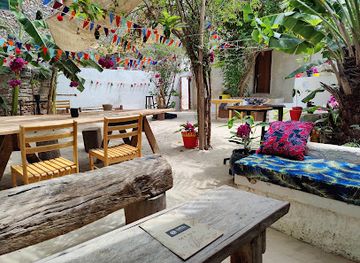 kenya/lamu-archipelago/bar/la-dulce-toro-cafe