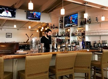 new-jersey/red-bank/bar/26-west-on-the-navesink