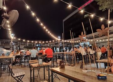 argentina/southern-patagonia/bar/cerveza-patagonia-refugio-el-abasto