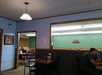 north-dakota/cavalier/bar/thompson-s-cafe