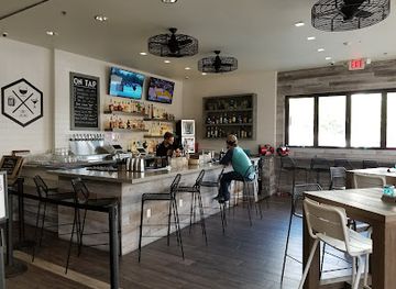 california/irvine/bar/center-hub-at-trade