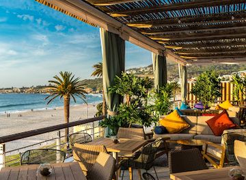 south-africa/cape-town/camps-bay/bar/chinchilla