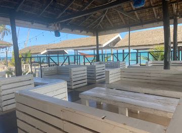 ghana/central-region/bar/shipyard-bar