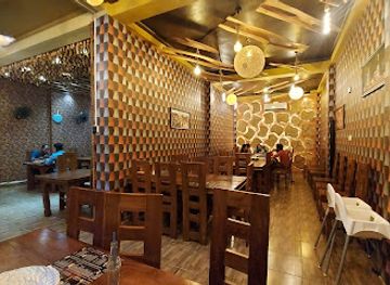 sri-lanka/vavuniya-district/bar/moju-restaurant