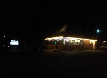 south-carolina/piedmont/bar/clock-drive-in