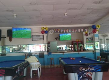 colombia/cano-cristales/bar/billares-el-corcel