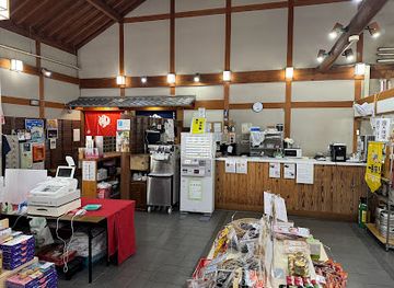 japan/kumano-kodo/bar/watarase-onsen-cafe