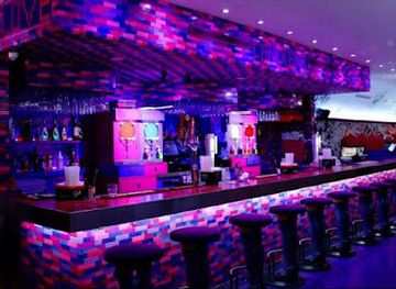 canada/monteregie/bar/candi-bar