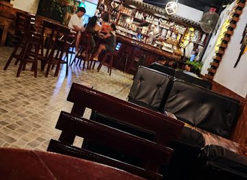 peru/ucayali/bar/bar-el-cajamarquino