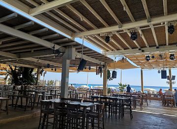 cyprus/makronissos-peninsula/bar/kaliva-on-the-beach