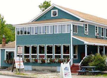 new-hampshire/dartmouth-lake-sunapee/bar/bubba-s-bar-grille