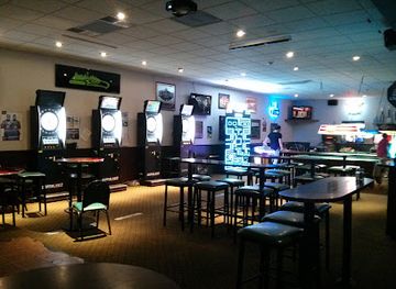 washington/kirkland/bar/lucky-7-bar-and-grill