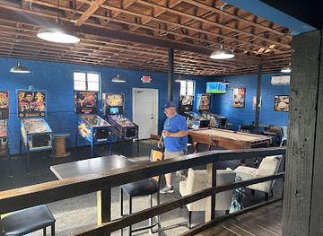 alabama/foley/bar/southern-shores-eats-and-drinks