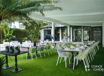 cameroon/kalamaloue-national-park/bar/lounge-n-garden