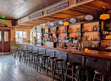north-carolina/charlotte/plaza-midwood/bar/the-workman-s-friend