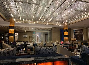india/agra/bar/itc-mughal-maikhana-the-lobby-bar