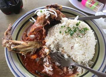 cameroon/limbe-beach/bar/limbe-mars-snack-bar