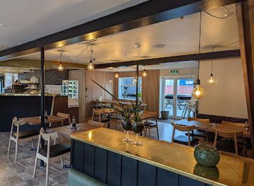 faroe-islands/eysturoy/bar/cafe-cibo