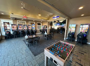 north-dakota/fargo/southpointe/bar/cj-s-tavern