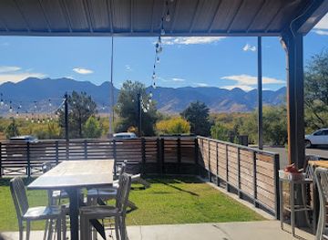 arizona/huachuca-mountains/bar/tombstone-brewing-west-end