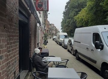 belgium/brussels/anderlecht/bar/meia-cafe-bar