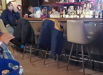 illinois/cicero/bar/gold-cadillac