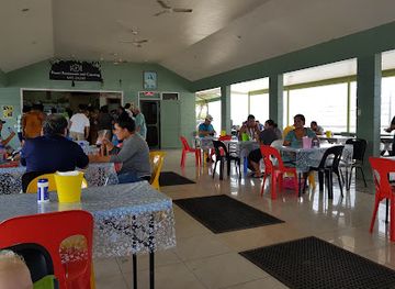 samoa/papaseea-sliding-rocks/bar/pinati-restaurant