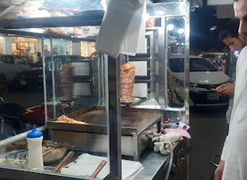 pakistan/kaghan-valley/bar/the-cook-cook