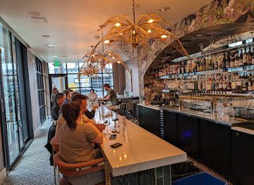 colorado/denver/highland/bar/golden-hour-wine-bar-social-club