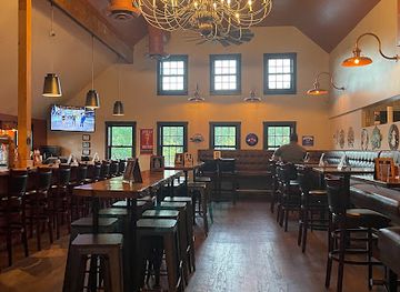 connecticut/connecticut-river-valley/bar/marlborough-tavern
